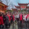 “永州快闪”春节上演 数千人在零陵古城歌唱祖国